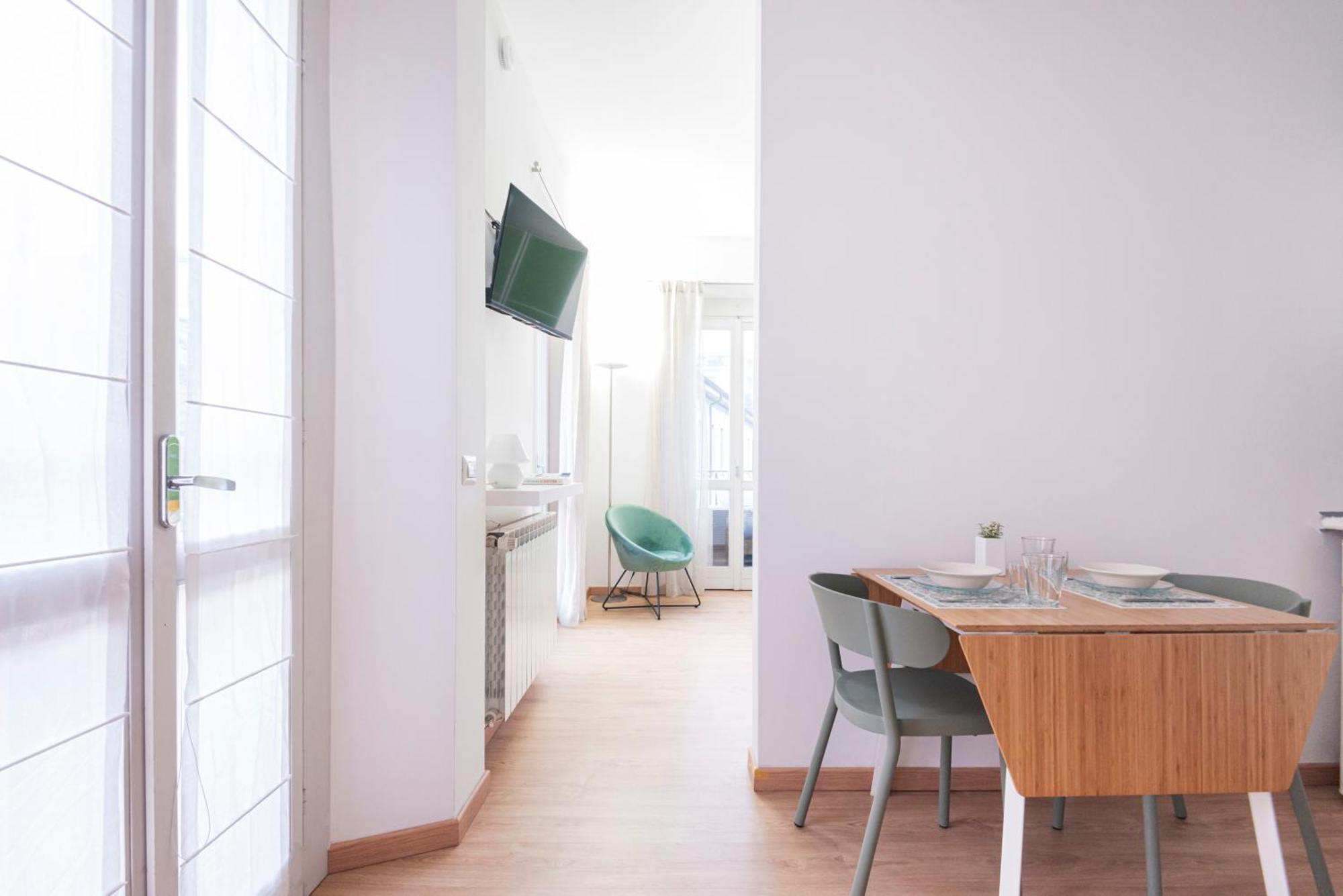 Amazing Flat Near Duomo & Colonne Di San Lorenzo By Easylife Милан Экстерьер фото